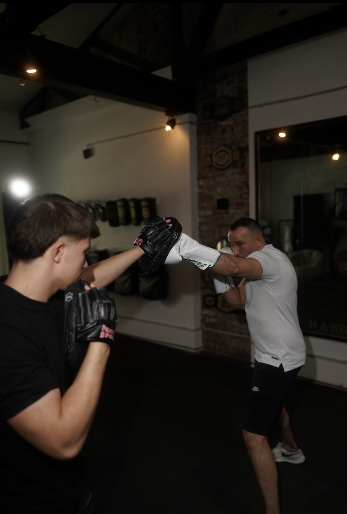 Wettkampfvorbereitung Boxen – Professionelles Kampftraining mit Otman Köln